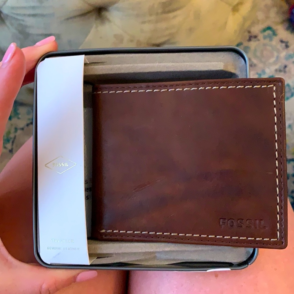 Fossil Wallet
